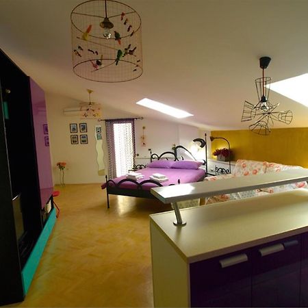 Apartments Mandarina Mali Losinj Room photo