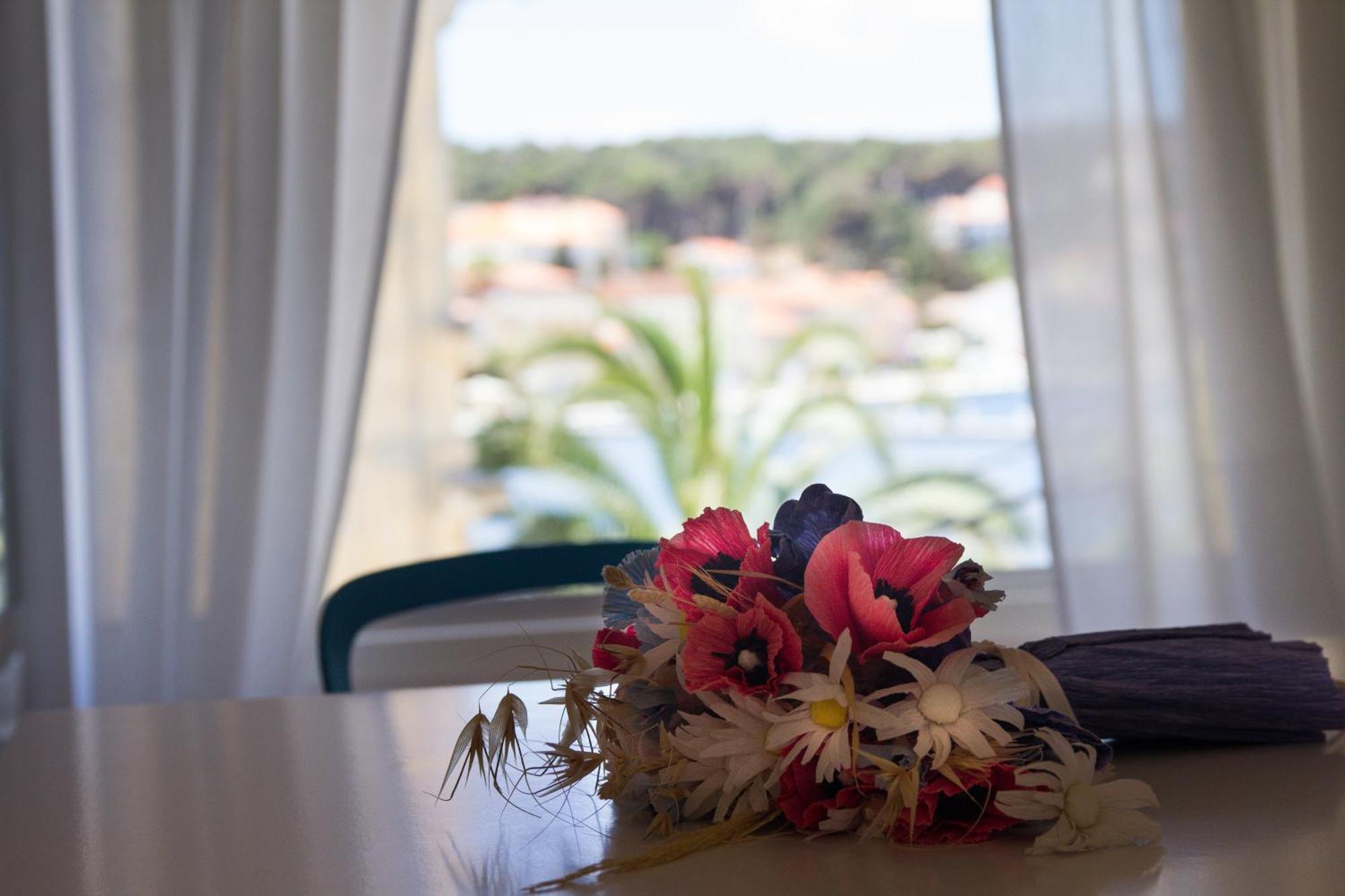 Apartments Mandarina Mali Losinj Room photo
