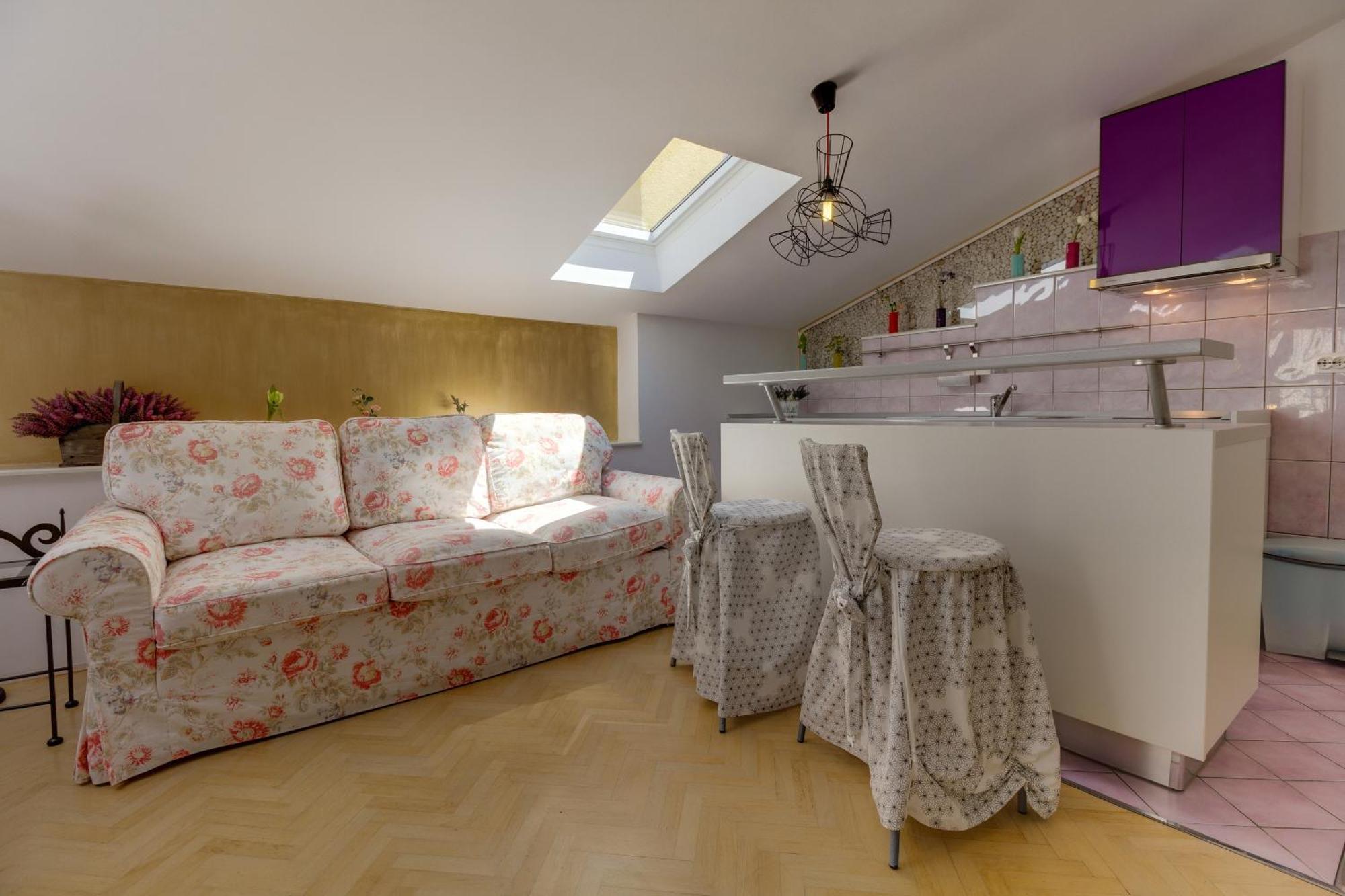 Apartments Mandarina Mali Losinj Room photo