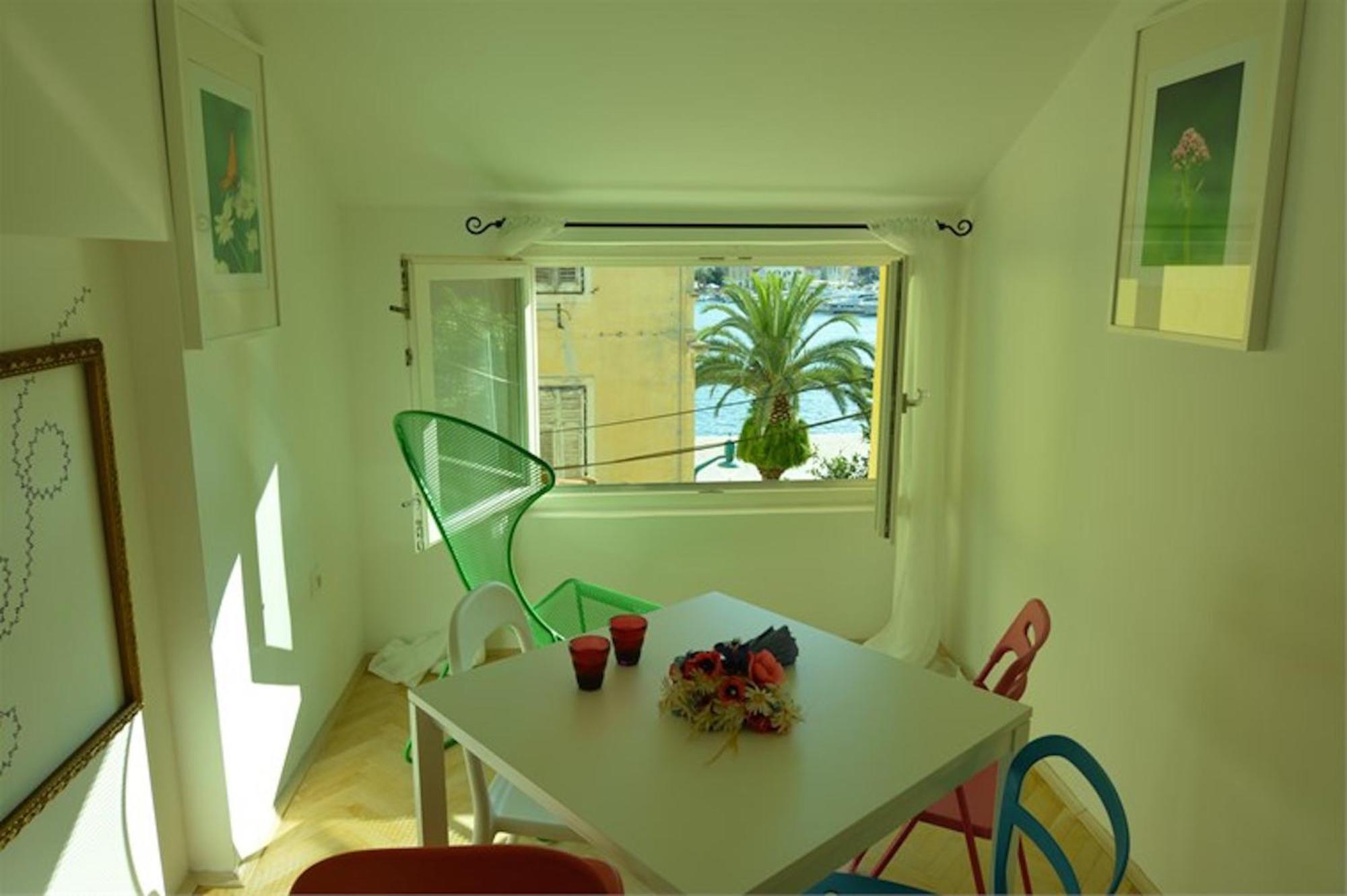 Apartments Mandarina Mali Losinj Room photo