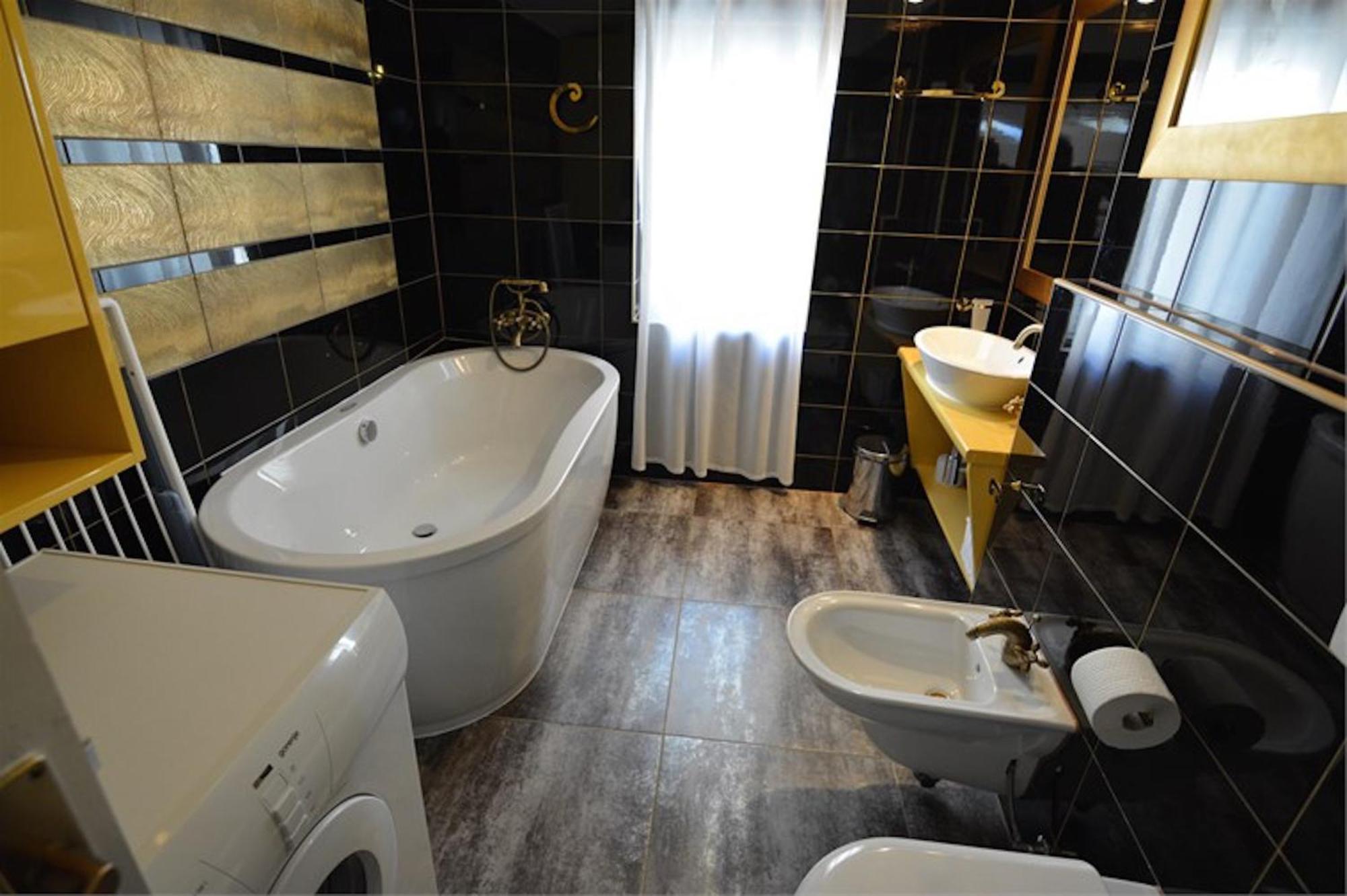 Apartments Mandarina Mali Losinj Room photo